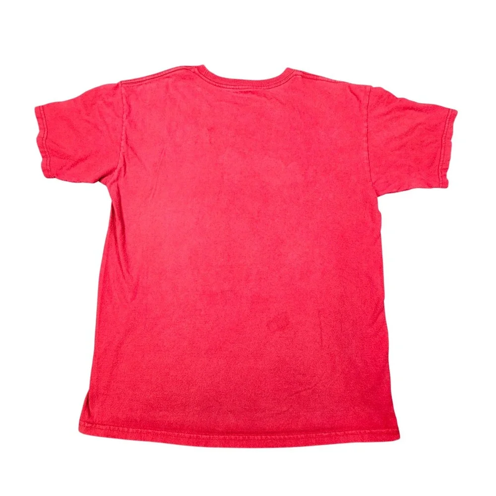 Vans Off The Wall Red Graphic T-Shirt Mens Medium Running Logo Skate Streetwear‎